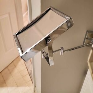 Wall-Mounted Rectangular Makeup Mirror in Silver